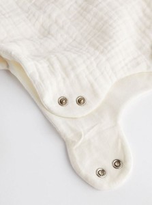 Romper 100% Bambú y Algodón Suave - Comodidad Hipoalergénica para Pieles Sensibles - Product Image 3