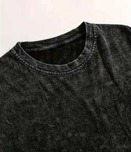 T-shirt Homme Vintage Personnalisé en Coton Épais Charbon, Effet Délavé, Vente en Gros, Coupe Oversize, Épaules Tombantes, Style Rétro Streetwear - Product Image 2