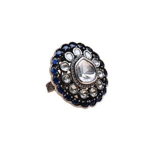 Fournisseur indien vendant des bagues plaquées oxydées en argent sterling 925 fabriquées à la main en pierre de moissanite blanche et bleue au prix le plus bas - Product Image 1