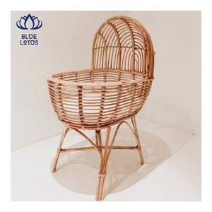 Cuna de Ratán 2026 de Alta Demanda, Hecha a Mano, Diseño Seguro para la Comodidad del Bebé y un Suave Balanceo para la Relajación - Product Image 3