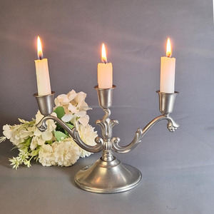 Candelabro de Metal Fundido de Alta Resistencia con 3 Luces • Decoración de Lujo para Bodas, Banquetes y Eventos - Product Image 5