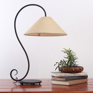 Lampe de table en métal finition bronze faite à la main KS International, abat-jour en tissu, lampe sur pied incurvée pour la décoration de la maison, salon, chambre à coucher - Product Image 3