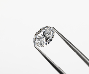 OM GEMS Diamantes Cultivados en Laboratorio con Corte Ovalado, Certificados por IGI, 1.01 Quilates, Color E, Claridad VVS-VS, para Joyería - Product Image 4