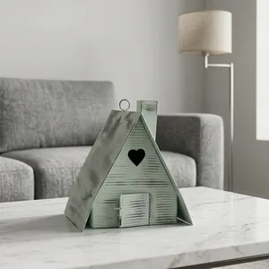 Portavelas de Hierro con Diseño Artesanal en Forma de Casa con Recorte de Corazón para Decoración del Hogar en San Valentín - Product Image 2