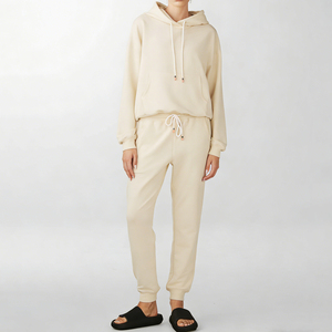 Conjuntos Deportivos de Alta Calidad para Mujer, Diseño OEM, Ropa Deportiva para Gimnasio, Ropa para Correr, Conjuntos Deportivos Personalizados para Mujer - Product Image 4