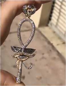 Collar con Colgante de Ojo de Horus Chapado en Oro con Diamantes de Moissanita Iced Out, Joyería de Moda Hip Hop para Raperos, Venta al por Mayor - Product Image 1