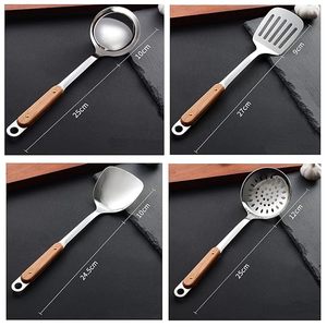 Utensilios de cocina de acero inoxidable con mango de madera: espátula, cucharón, colador, cuchara y cuchara de cocina - Product Image 2