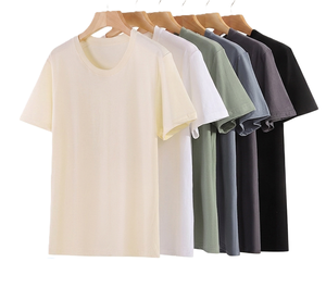 T-shirt basique unisexe à manches courtes et épaules tombantes en polyester peigné 180G, broderie de logo personnalisée OEM, fabriqué en Chine par BD - Product Image 1