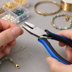 Pince à bec plat courte 115 mm, outil de précision pour la fabrication de bijoux ZetomedPro - Product Image 5