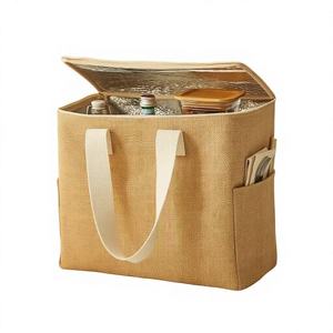 Bolsa de Picnic de Yute de Primera Calidad con Interior Laminado, Bolsa Reutilizable Impermeable - Product Image 1