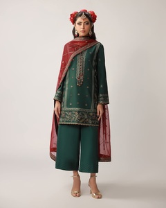 ชุดสาหรี่ยาวลำลองคุณภาพพรีเมียม WS-PLD-652 สำหรับผู้หญิง ผ้าวิสโคส เหมาะสำหรับงานปาร์ตี้ งานแต่งงาน ชายหาด ทุกฤดูกาล - Product Image 6