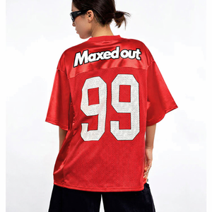 Camiseta de Fútbol Americano Roja de Malla para Mujer, Talla Grande, 230 GSM, Poliéster, Impresión de Número Personalizada, Ropa Deportiva, Servicio OEM, EE. UU. - Product Image 3