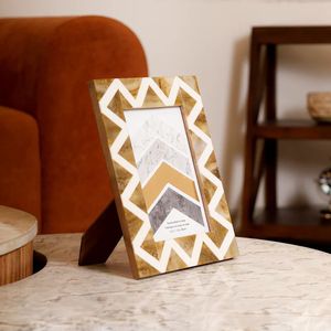 Premium Handmade Resin Photo <b>Frame</b> 4x6 | Luxury Tabletop <b>Picture</b> <b>Frame</b> | Home Decor & Gift Item - Product Image 4