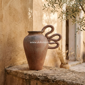 Jarrón alto de cerámica rústica de terracota con asa ondulada, maceta de mesa, exportador mayorista - Product Image 5
