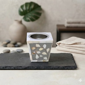 Brûleur d'encens en nacre, porte-encens en résine fait main, diffuseur d'aromathérapie, découpes florales, décoration de bureau - Product Image 1
