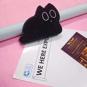 Pochette à monnaie en perles faites à la main, motif chat, perles noires complexes, yeux blancs, charme artisanal, durable, style américain, 5,5x4,5 pouces - Product Image 4