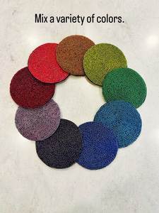Ensemble de sous-verres ronds assortis multicolores en perles, faits à la main avec des perles de verre, protection de surface de table à manger, essentiel - Product Image 1