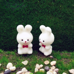 กระต่ายฝูงขนาดเล็กพร้อม1.5โบว์ "สูงสำหรับตกแต่งบ้านตุ๊กตา - Product Image 2