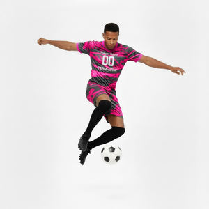 Maillot de football personnalisé OEM, 100 % polyester, pour adulte, manches courtes, respirant, séchage rapide, écologique. - Product Image 2