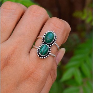Bague en argent malachite, bague en argent sterling 925 pour elle, bijoux faits à la main - Product Image 2
