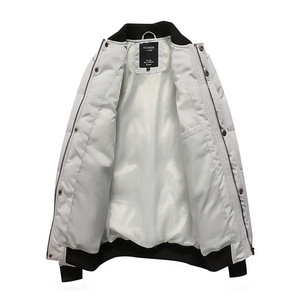 Veste matelassée tendance avec broderie personnalisée, vêtements d'extérieur d'hiver pour hommes et femmes, service OEM ODM disponible - Product Image 3