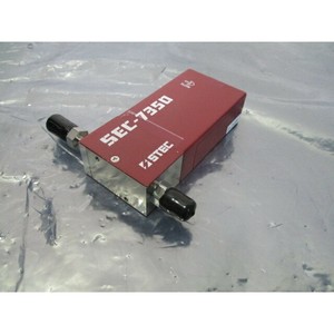 Contrôleur de débit massique Horiba STEC SEC-7350, MFC - Équipement et pièces semi-conductrices de renommée mondiale - Product Image 1