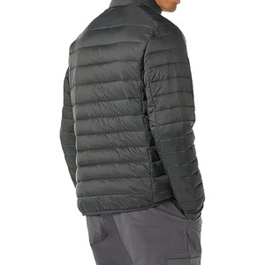 Veste matelassée en duvet de haute qualité avec logo personnalisé OEM, respirante, nouveau design, style tendance, couleur unie, en vente - Product Image 3