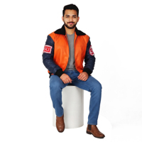 Veste universitaire d'hiver unisexe coupe-vent en cuir véritable noir et orange avec patch chenille personnalisé KVJ114