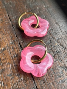 Boucles d'oreilles en résine en gros à prix réduit, multicolores, personnalisables, article de gros d'usine, fabriqué en résine - Product Image 6