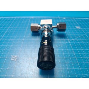 Fujikin 316L-P วาล์วไดอะแฟรมแบบแมนนวลที่ใช้เป็นชิ้นส่วนอุปกรณ์เซมิคอนดักเตอร์ดั้งเดิม026500ชิ้น - Product Image 6