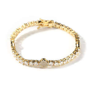 กำไลข้อมือเทนนิส AFAR JEWELS รูปใบโคลเวอร์สี่แฉก ดีไซน์ทันสมัย ชุบทอง 18K ปรับขนาดได้ ประดับด้วยโมอิสซาไนต์ทรงสี่เหลี่ยม - Product Image 2