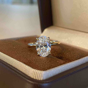 Bague de fiançailles ovale en moissanite, bague solitaire, coupe brillante, bague de mariée, or blanc, bijoux de mariage de luxe - Product Image 6