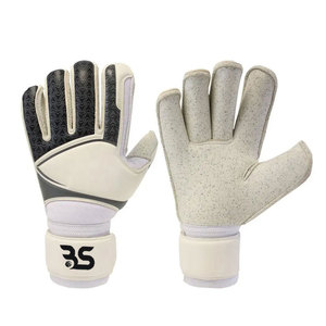 Gants de gardien de but respirants et légers, équipement d'entraînement sportif professionnel durable pour hommes et jeunes - Product Image 1