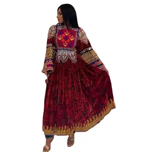 Yeni tasarımlar satış Afghani elbise toptan moda kadın için uzun elbise işlemeli yama tasarım Afghani elbise