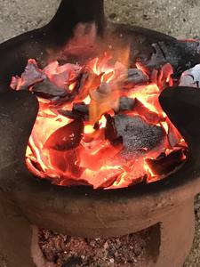 Briquettes de charbon actif de coque de noix de coco Greenfire de qualité supérieure, provenant de Hanoï, Vietnam – Faible teneur en cendres (2,5 %), haute teneur en carbone fixe - Product Image 5