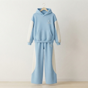 Ensemble de survêtement décontracté pour femme, bleu ciel et blanc, avec sweat à capuche oversize et pantalon de jogging à jambes larges, tenue deux pièces - Product Image 1