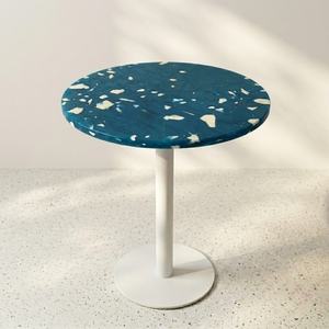 Table basse en plastique recyclé, design moderne, imperméable, durable, écologique, empilable, facile à assembler, pour l'extérieur, salon, hôtel - Product Image 4