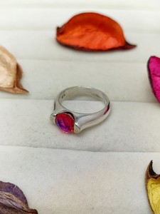 Bague en quartz arc-en-ciel des Caraïbes, bijou en cristal coloré, cadeau de mode élégant et unique pour femmes et filles - Product Image 4