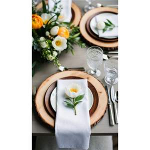 Assiette de présentation rustique en bois festonné 13'' - Assiette de table en bois naturel pour décoration de table de mariage et fournitures de réception hôtelière - Product Image 4