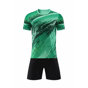 เสื้อฟุตบอลใหม่ ระบายอากาศได้ดี แขนสั้น คุณภาพสูง ปรับแต่งได้ ชุดกีฬา - Product Image 2