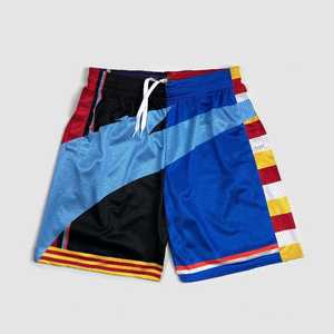Pantalones cortos para hombre sublimados, hechos a medida, 100% malla, tela suave, transpirables y cómodos, con etiqueta privada. - Product Image 6