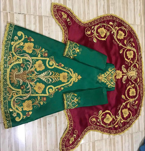 กระโปรงกำมะหยี่ปักลายพิเศษ Trousseau Mary Most Holy Queen สีทองอร่าม สำหรับงานเลี้ยง ซึมซับเหงื่อ แห้งเร็ว ฉลองครบรอบ 25 ปี - Product Image 4