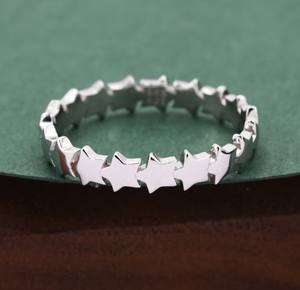 แหวนอินฟินิตี้รูปดาวเล็กๆ ทำจากเงินสเตอร์ลิง แหวนรูปดาวนิรันดร์ แหวนรูปดาวเงิน เรียบง่ายและมินิมอล - Product Image 4