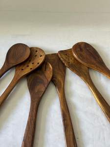 Collection d'ustensiles de cuisine en bois de teck rustique, 6 pièces, lavables au lave-vaisselle - Product Image 5