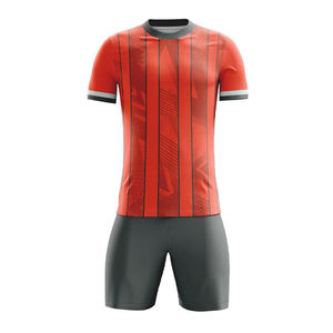 Ensemble de maillots de football personnalisés en polyester pour hommes, uniforme de football avec impression numérique, vente en gros d'usine, qualité thaïlandaise pour clubs de football - Product Image 2