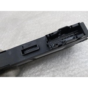 X5 ECUs y Módulos de Computación Usados 6135914722201 - Product Image 4