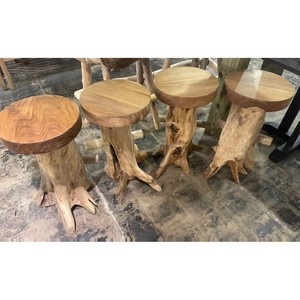 Taburete rústico de madera de teca hecho a mano con borde natural - Venta al por mayor desde India - Product Image 2