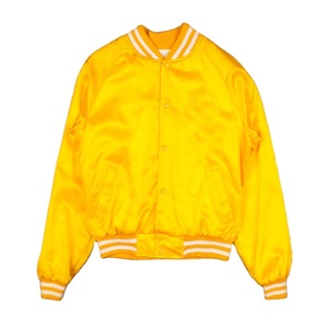 เสื้อแจ็คเก็ตเบสบอลแบบ Varsity ปักลายตัวอักษรสำหรับผู้ชาย ผ้าซาตินคุณภาพสูง สไตล์ลำลองแนวสตรีทแบบมหาวิทยาลัย เสื้อแจ็คเก็ตซาตินสั่งทำพิเศษ - Product Image 1