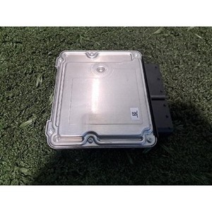 ECU และโมดูลคอมพิวเตอร์มือสองสำหรับรถยนต์ซีรีส์ 3 รุ่น 851204701 - Product Image 5