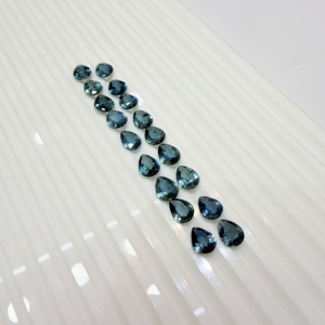 พลอยธรรมชาติ AJ Gems สีเขียวมอสไคยาไนต์ น้ำหนัก 1.25 กะรัต ขนาด 7*9 มม. จากราชสถาน สำหรับทำเครื่องประดับ รูปทรงลูกแพร์ - Product Image 6
